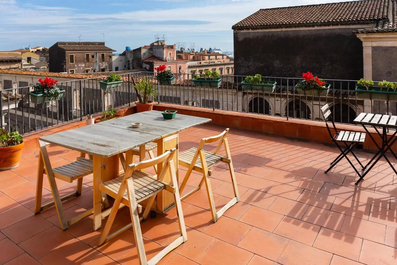 ***  Terrazza Santa Chiara Panzió Catania-Fontanarossai nemzetközi repülőtér Olaszország